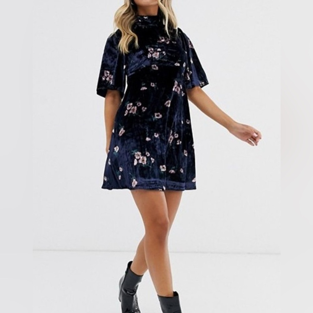 NWT | FREE PEOPLE Be My Baby Velvet Floral Mini Dress NWT Size 12